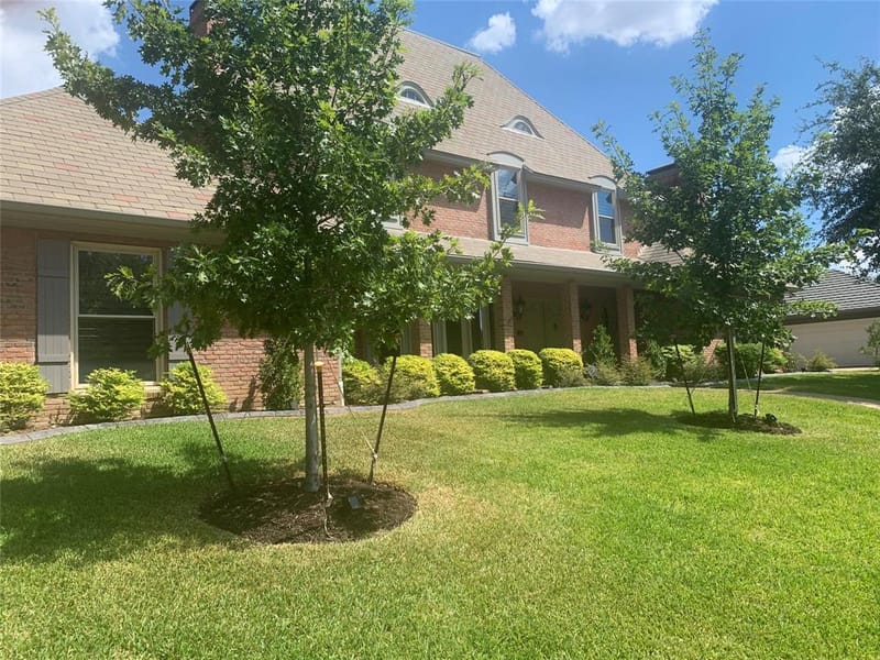 1103 Findlay Drive, Arlington TX 76012 - Photo 2