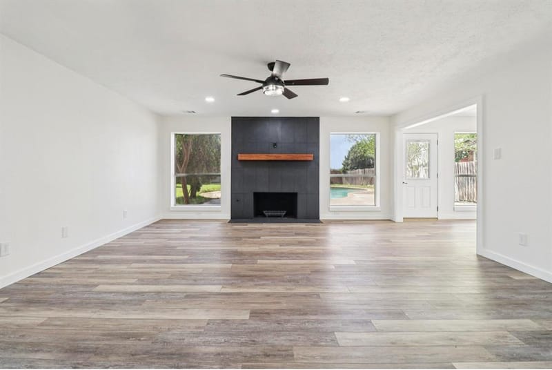 514 Palm Desert Drive, Garland TX 75044 - Photo 4