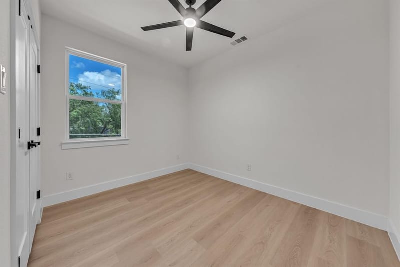 3639 Pueblo Street, Dallas TX 75212 - Photo 31