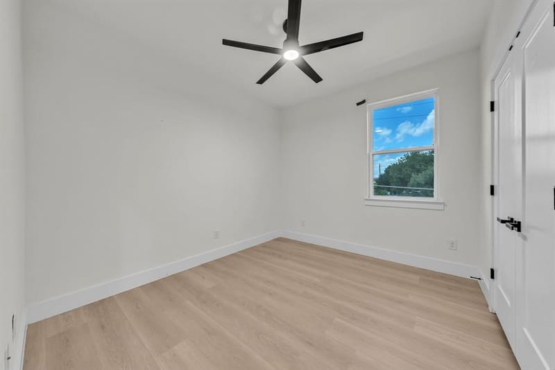 3639 Pueblo Street, Dallas TX 75212 - Photo 25