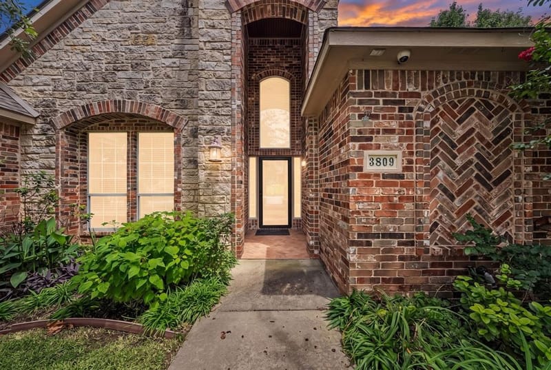 3809 Sumner Court, Sherman TX 75090 - Photo 2