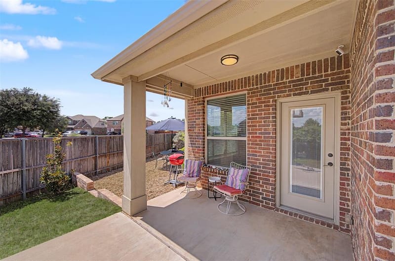 1204 Barberry Drive, Burleson TX 76028 - Photo 27