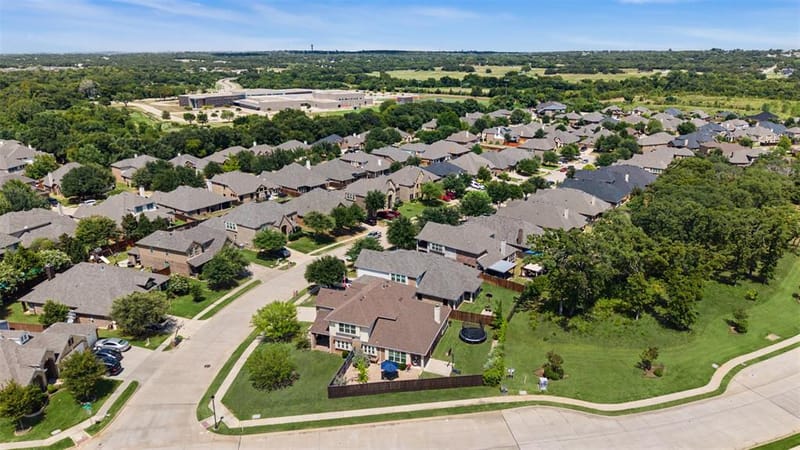 1204 Barberry Drive, Burleson TX 76028 - Photo 29