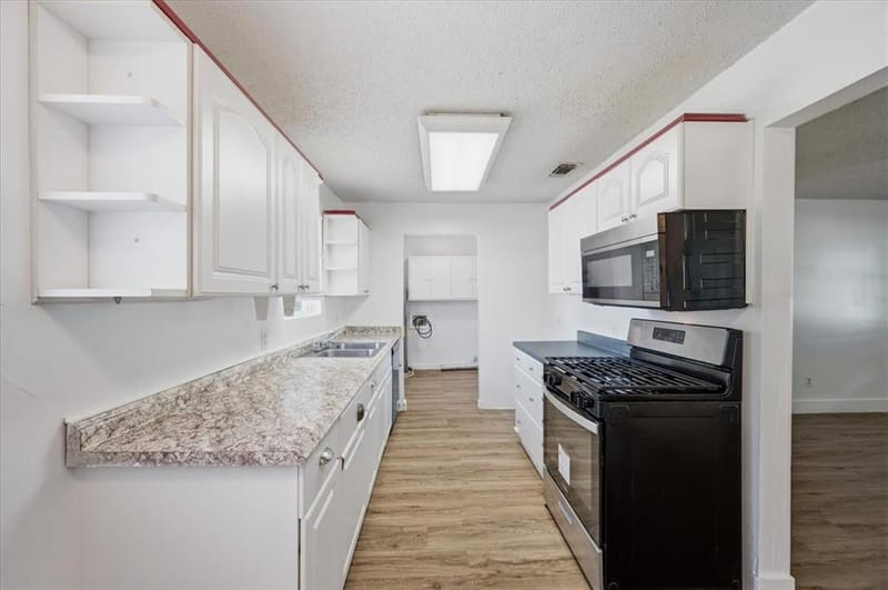 104 Parker Street, Italy TX 76651 - Photo 7
