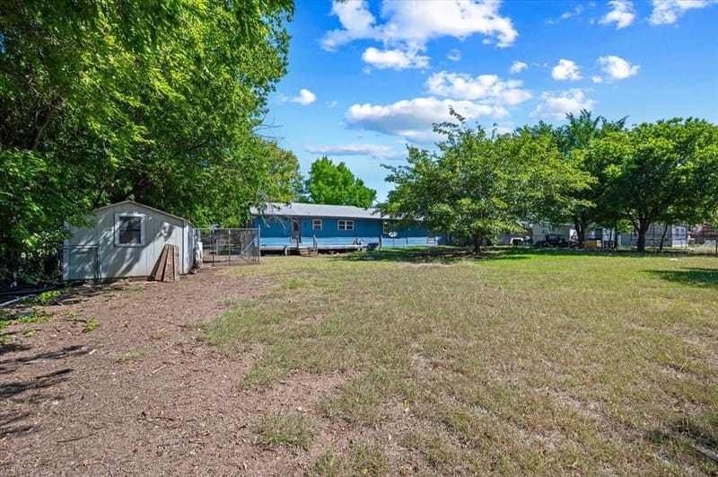 104 Parker Street, Italy TX 76651 - Photo 25