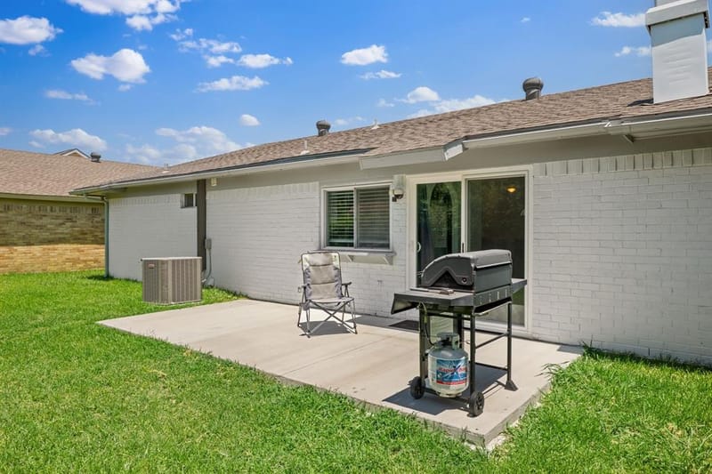 2314 Benbrook Drive, Carrollton TX 75007 - Photo 22
