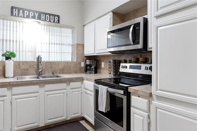 9801 Royal Lane # 312, Dallas TX 75231 - Photo 11
