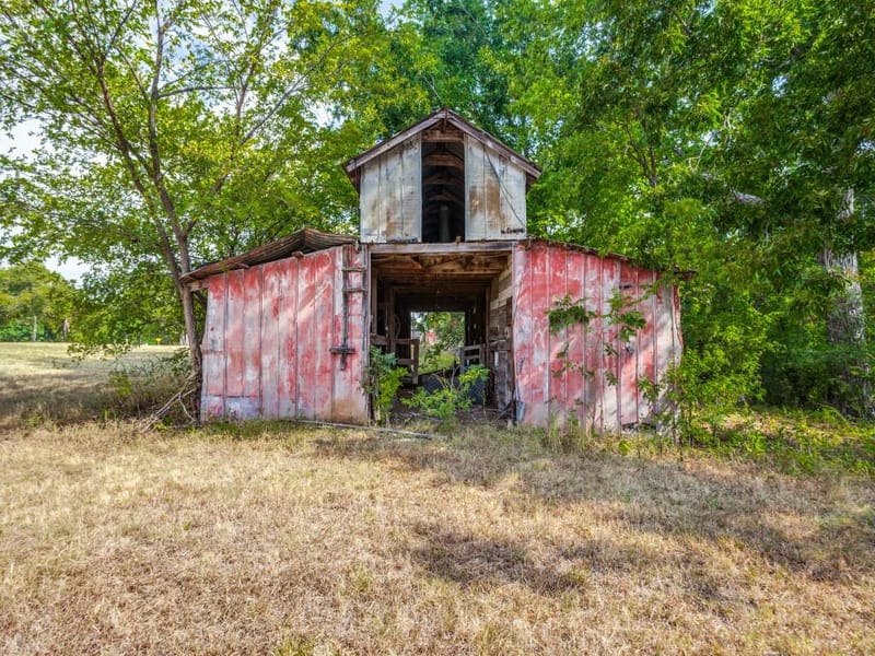 7253 Fm 2164, Sanger TX 76266 - Photo 36