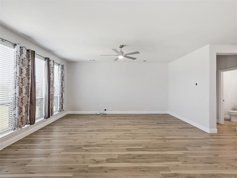 201 Sweetwater Drive, Commerce TX 75428 - Photo 6