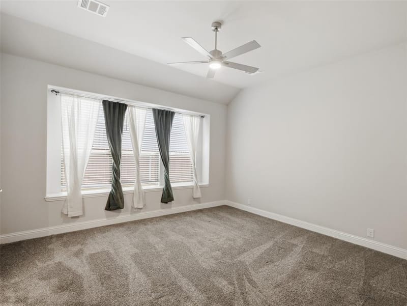 201 Sweetwater Drive, Commerce TX 75428 - Photo 17