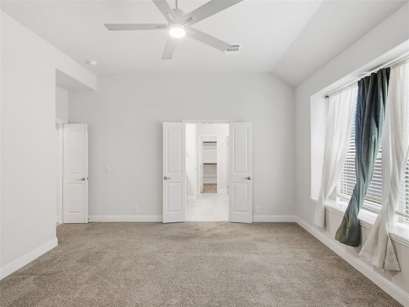 201 Sweetwater Drive, Commerce TX 75428 - Photo 18
