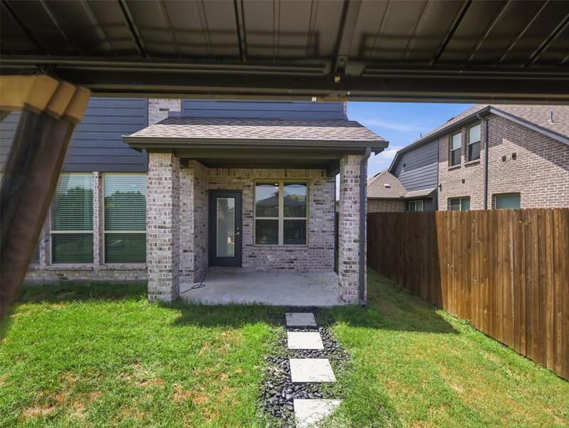201 Sweetwater Drive, Commerce TX 75428 - Photo 37