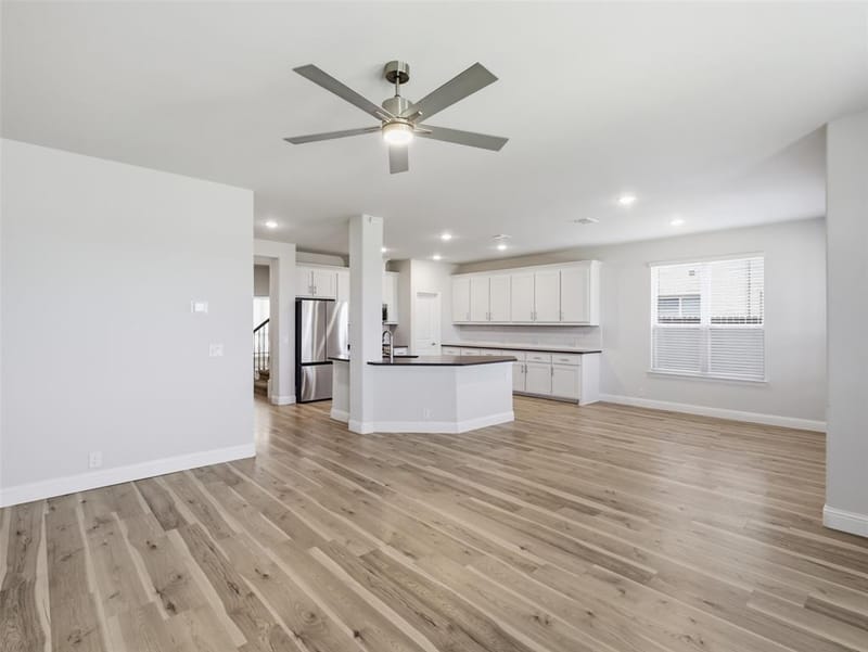 201 Sweetwater Drive, Commerce TX 75428 - Photo 8