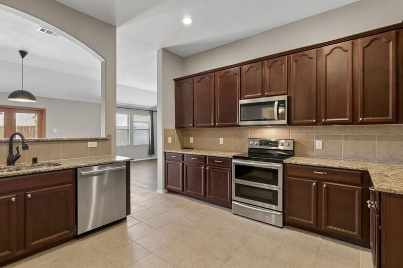 5501 Manitou Drive, Prosper TX 75078 - Photo 6
