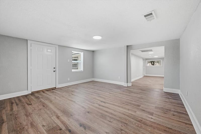 548 Ezekial Avenue, Dallas TX 75217 - Photo 15