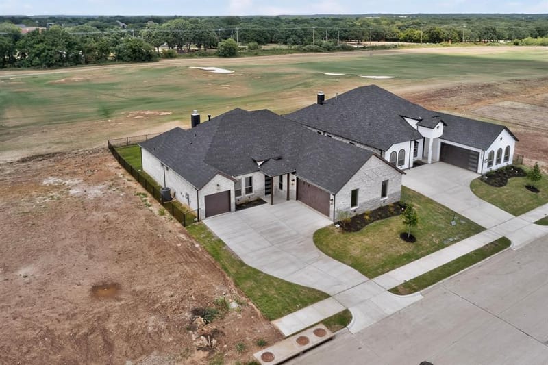 973 Bandon Dunes Drive, Fort Worth TX 76028 - Photo 4