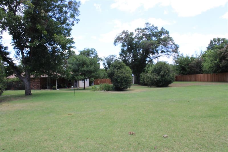 208 PARK DR, Early TX 76802 - Photo 38