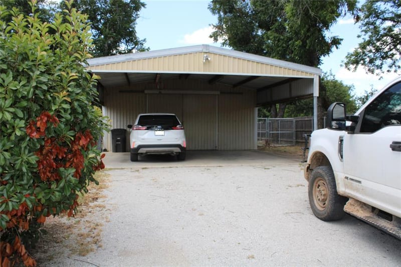 208 PARK DR, Early TX 76802 - Photo 4