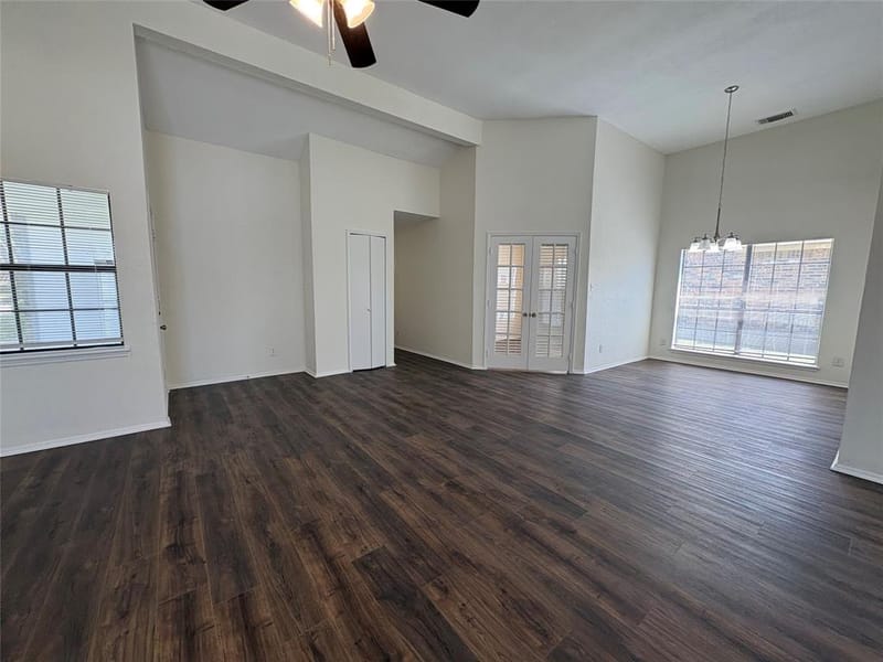 1362 Southridge Drive, Lancaster TX 75146 - Photo 6