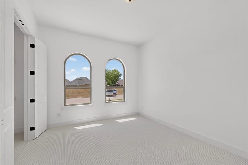 977 Bandon Dunes Drive, Fort Worth TX 76028 - Photo 22