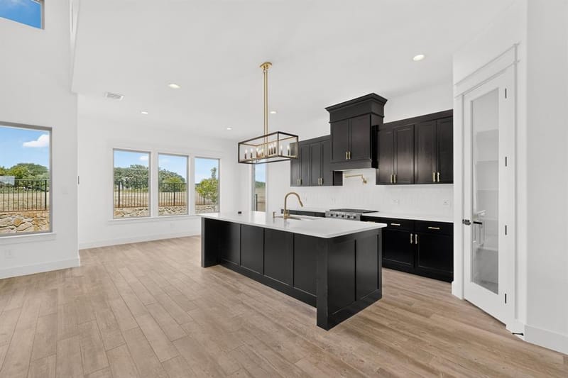 977 Bandon Dunes Drive, Fort Worth TX 76028 - Photo 9