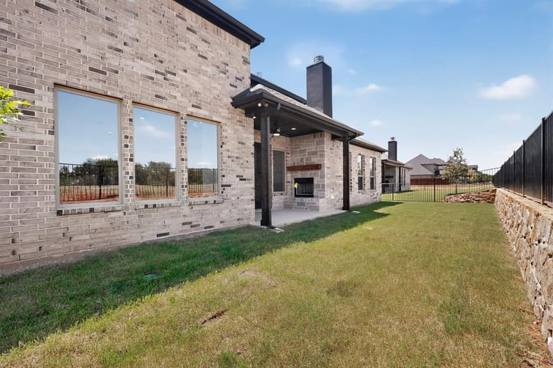 977 Bandon Dunes Drive, Fort Worth TX 76028 - Photo 30
