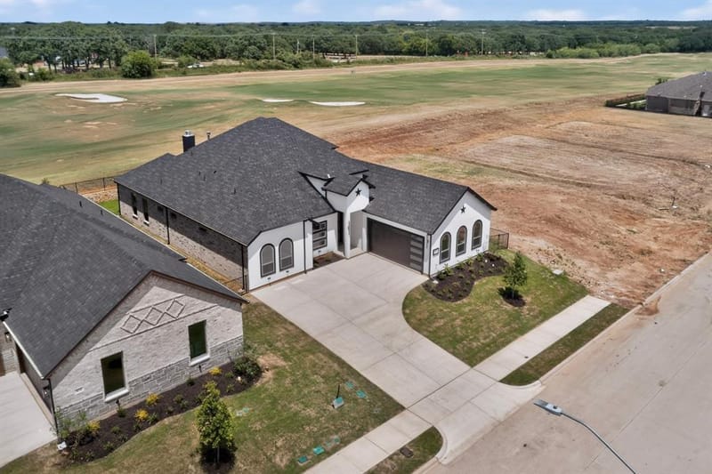 977 Bandon Dunes Drive, Fort Worth TX 76028 - Photo 37