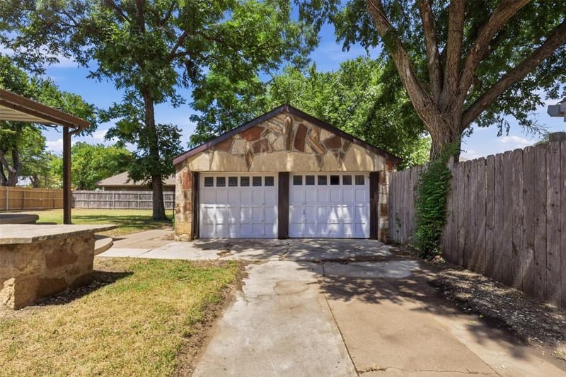 1170 W Frey Street, Stephenville TX 76401 - Photo 26