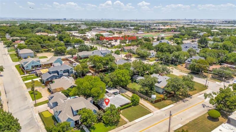 311 S Dooley Street, Grapevine TX 76051 - Photo 3