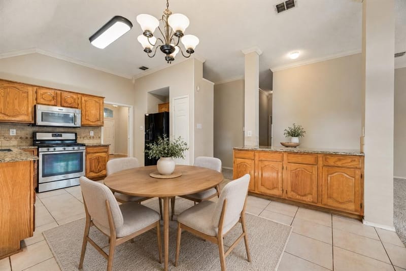 6201 Monticello Drive, Frisco TX 75035 - Photo 9