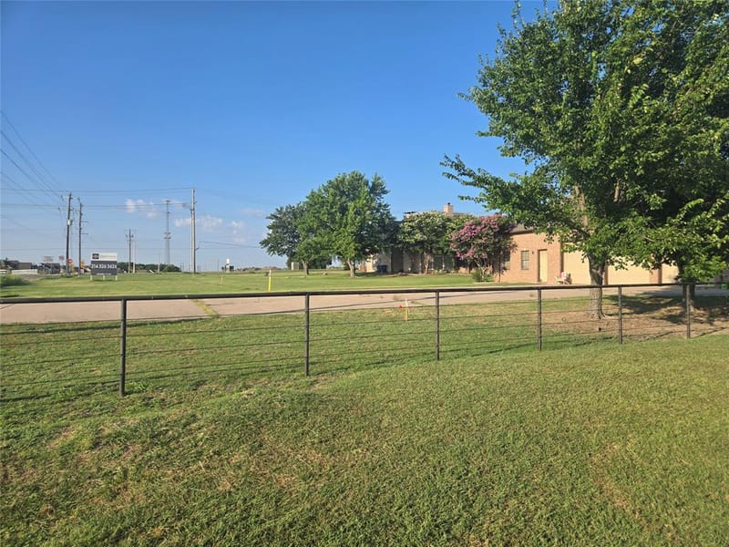 2315 S Coit Road, Celina TX 75009 - Photo 2