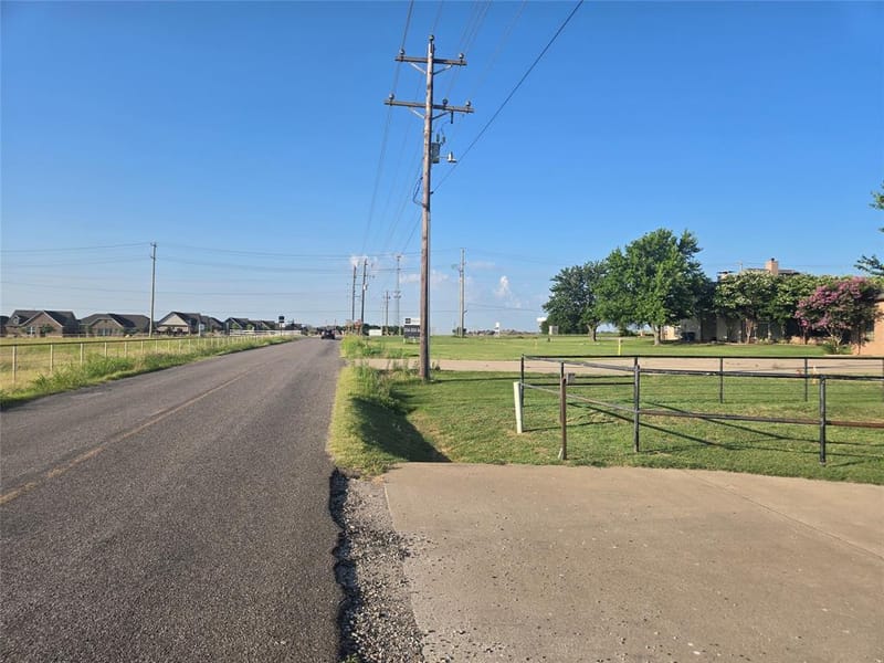 2315 S Coit Road, Celina TX 75009 - Photo 4