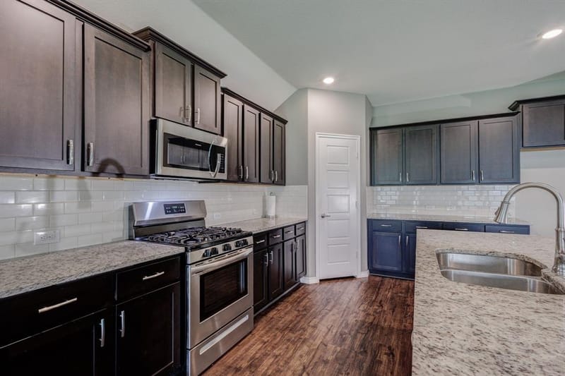 336 Burr Lane, Fate TX 75189 - Photo 4