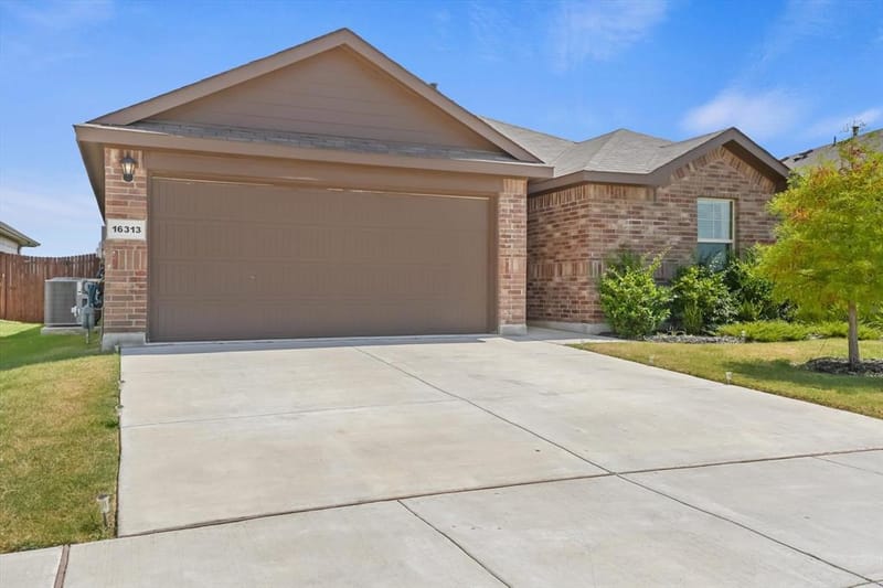 16313 Milwaukee Street, Justin TX 76247 - Photo 2