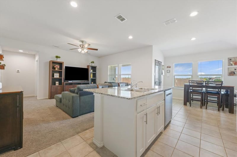16313 Milwaukee Street, Justin TX 76247 - Photo 7