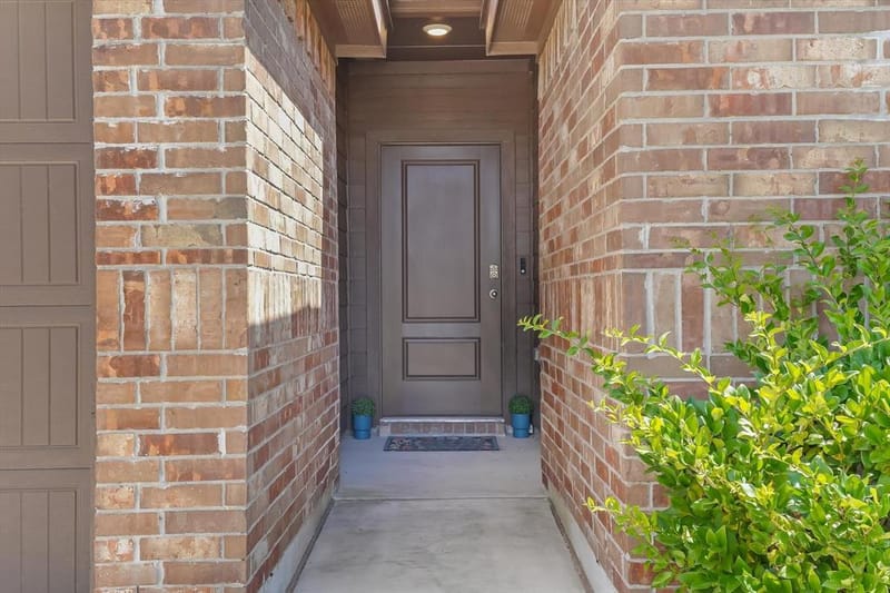 16313 Milwaukee Street, Justin TX 76247 - Photo 3