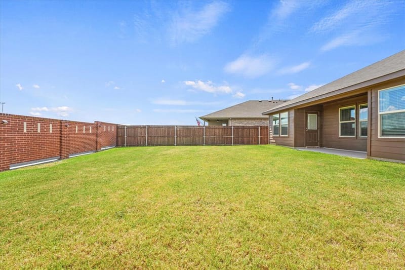 16313 Milwaukee Street, Justin TX 76247 - Photo 19