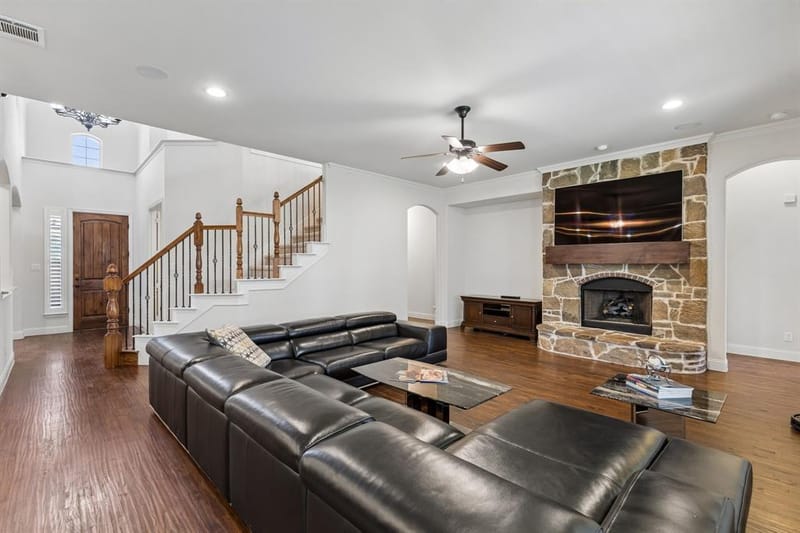 620 Paint Creek Court, Murphy TX 75094 - Photo 6