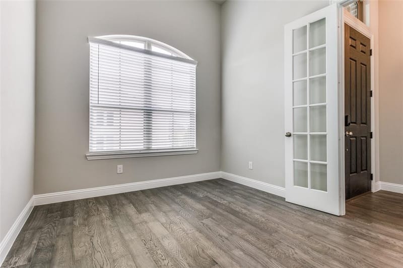 17620 Bottlebrush Drive, Dallas TX 75252 - Photo 2