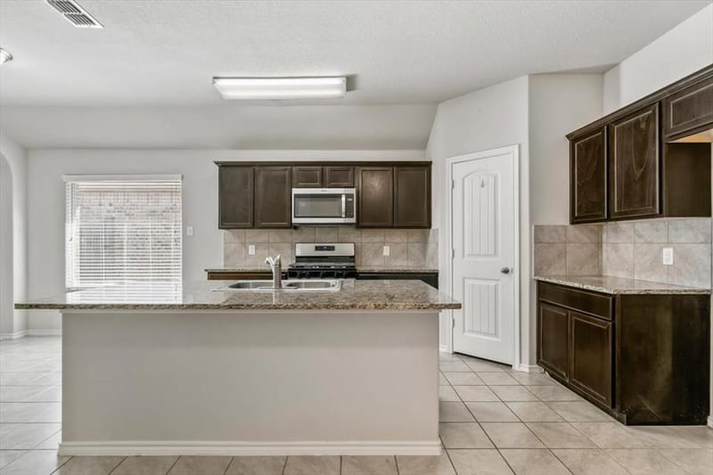 6308 Eagle Pier Way, Fort Worth TX 76179 - Photo 9