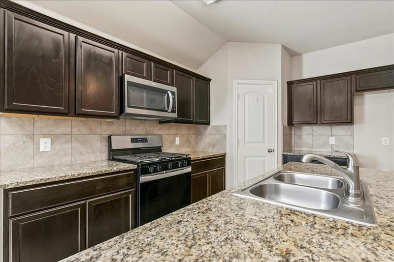 6308 Eagle Pier Way, Fort Worth TX 76179 - Photo 10