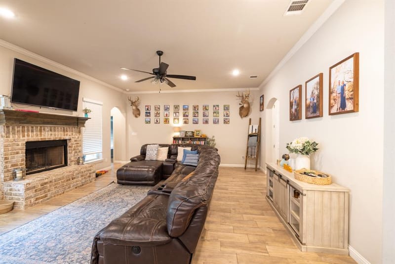 3006 Promenade Drive, Granbury TX 76049 - Photo 2