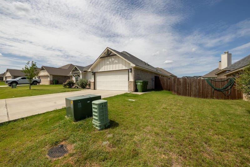 3006 Promenade Drive, Granbury TX 76049 - Photo 26