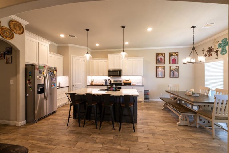 3006 Promenade Drive, Granbury TX 76049 - Photo 5
