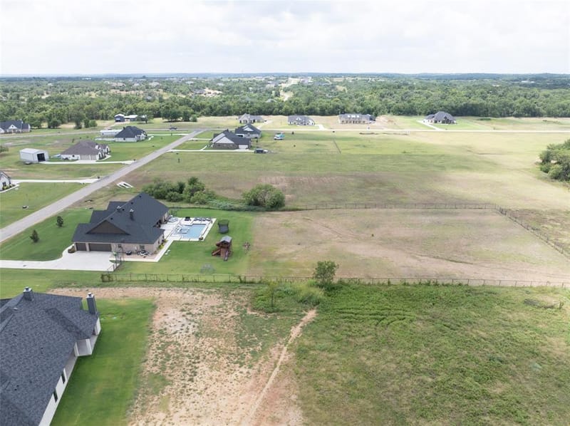 2015 Veal Circle, Weatherford TX 76085 - Photo 36