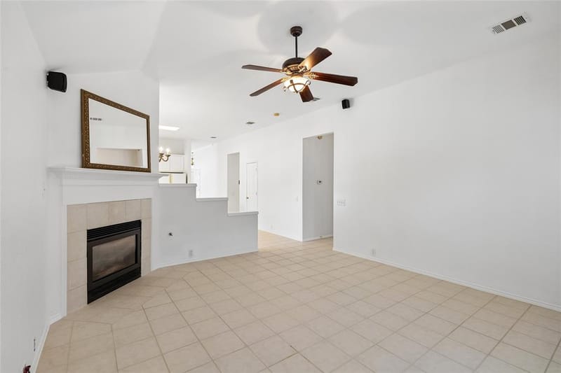 5787 Walnut Creek Drive, Fort Worth TX 76137 - Photo 11