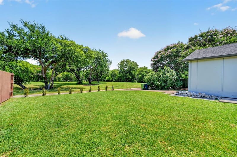 2518 Highdale Drive, Garland TX 75041 - Photo 29