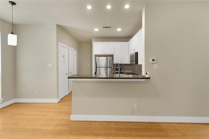 3915 Congress Avenue # 200, Dallas TX 75219 - Photo 10