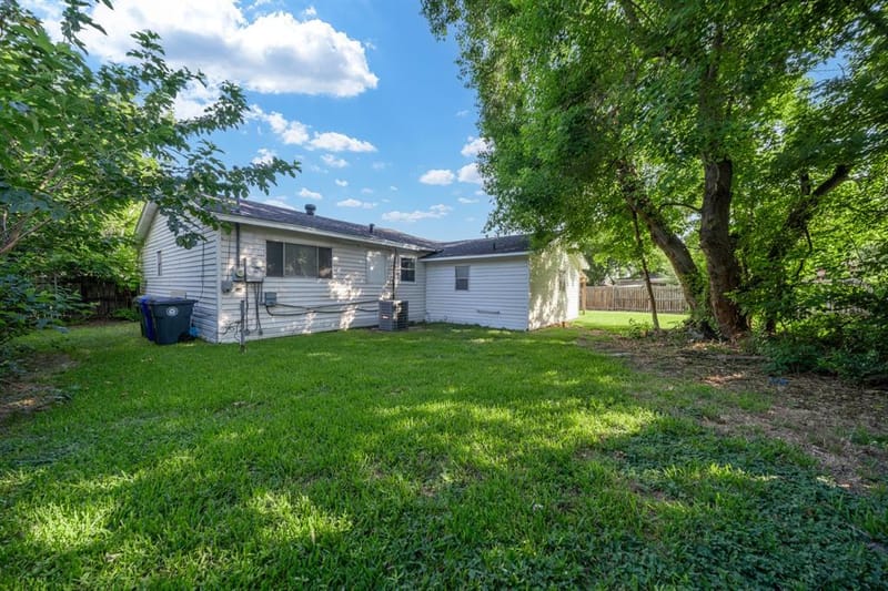 3804 Belmont Drive, Waco TX 76711 - Photo 26