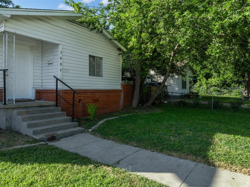 3804 Belmont Drive, Waco TX 76711 - Photo 5